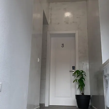 Apartment Blossom Cane Tirana